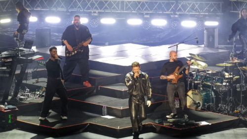 Edis, Aydın’ı Salladı: On Binler Aynı Şarkıda Buluştu!